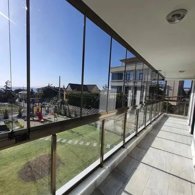 KIZGIN CAM BALKON profile