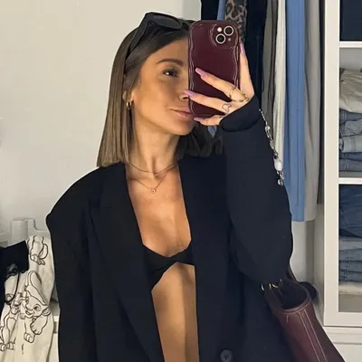 C R I S T I N A ๐ฟ profile