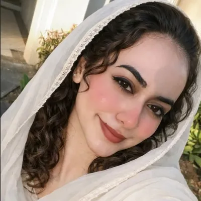 Kehkasha shaikh🍁🤍 profile