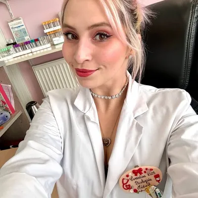 Corentine, Princesse Biologiste ๐ฉ๐ผโโ๏ธ profile