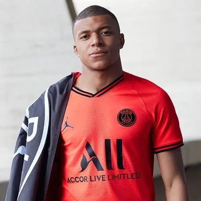 FANPAGE DE KYLIAN MBAPPÉ profile