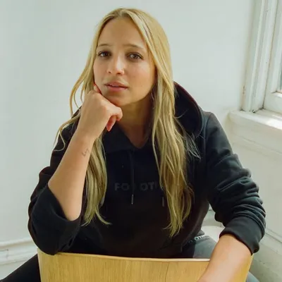 Nomi Leasure Lusana profile