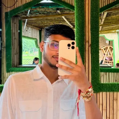 Vinod Gupta profile