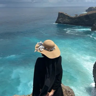 Kokom komalasari profile