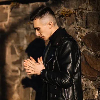 Колін profile