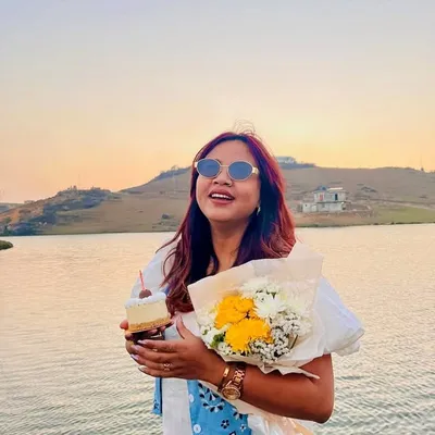 KOM DOL🌻 profile