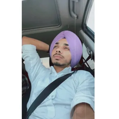Komal Gill profile