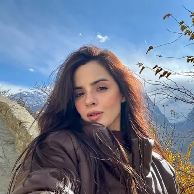 Komal Meer profile