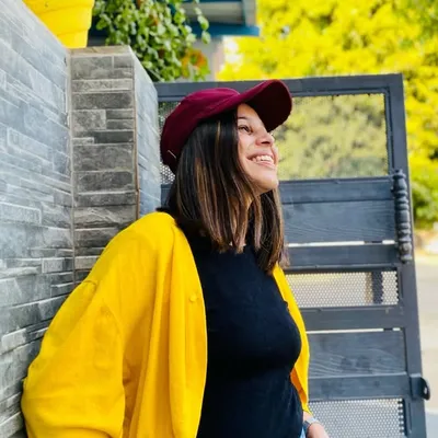Komal Parihar profile