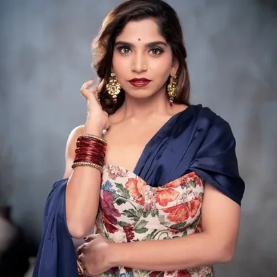 Komal Narendra Surve profile