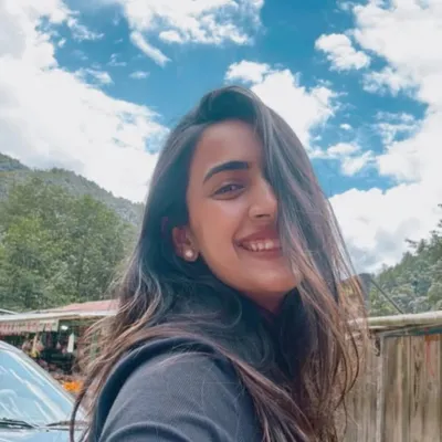 Niha K๐ profile