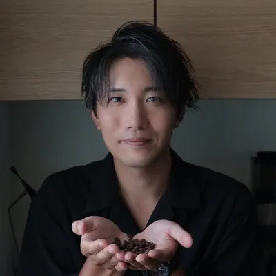 高津 晶史