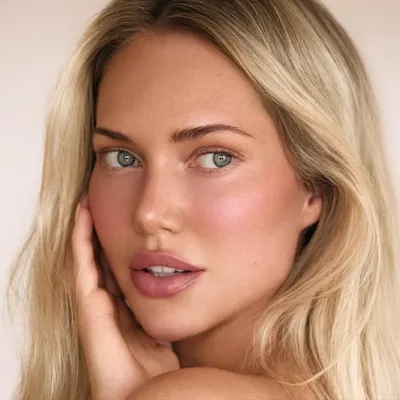 Kourtney Kellar Hartenstein profile