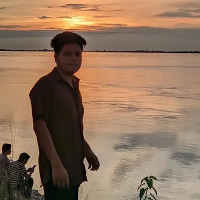 কৌশিক•🌪️ profile