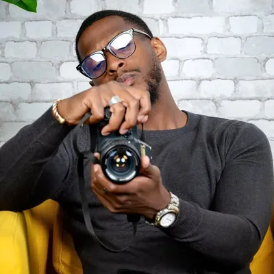 Dr Klothes • Kreezy profile