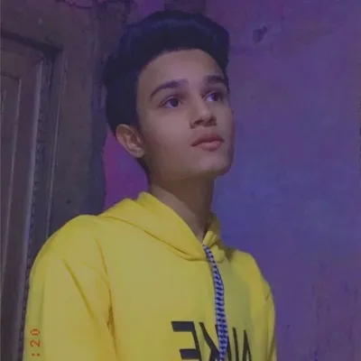 Krishna ๐ซ profile