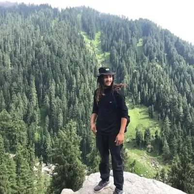 Kriss Naresh profile