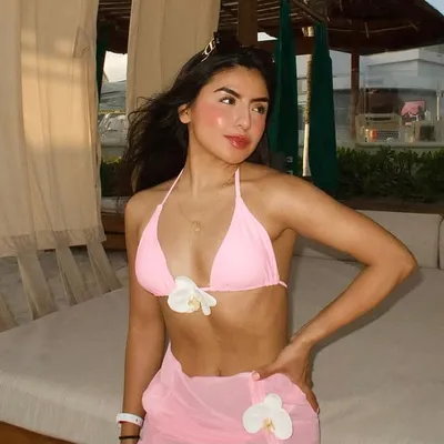 Kristela Vega⚡️ profile