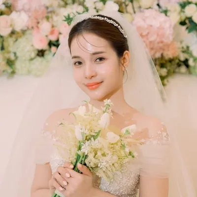 Kristel Fulgar profile