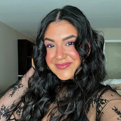 Kristle Lauren profile