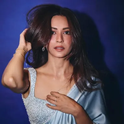 Kriti Kharbanda profile