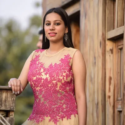 Kriti Goel | Bridal Makeup Artist | Noida profile