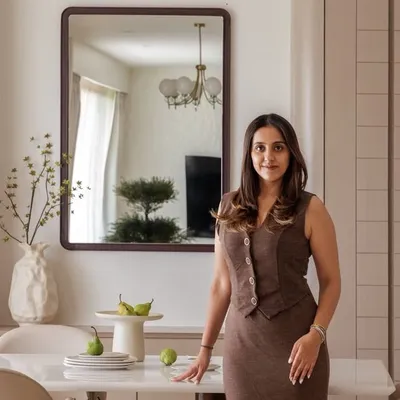 Komal Sachdev profile