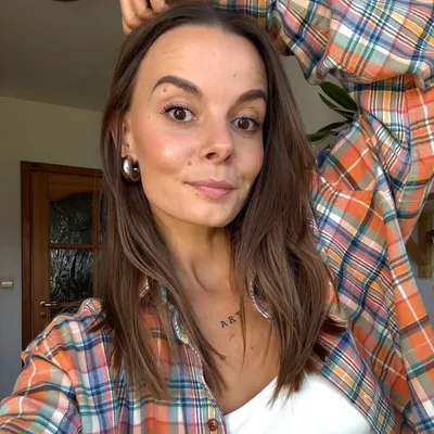 Klaudia 🌈 lumpeksy • stylówki • kolory profile