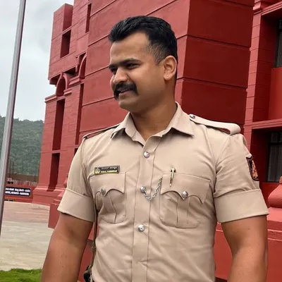 komal p profile