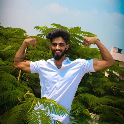 Vikas Gowda 🔵 profile