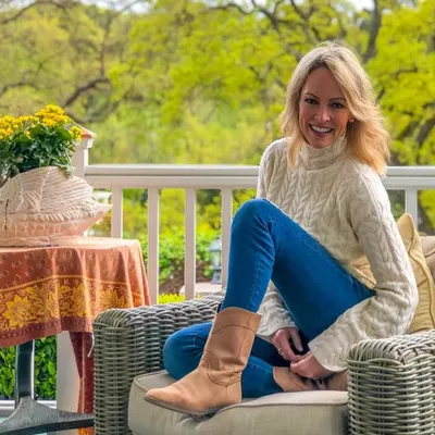 Julie Haener profile