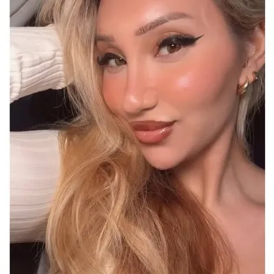 Kübra Sahbaz profile