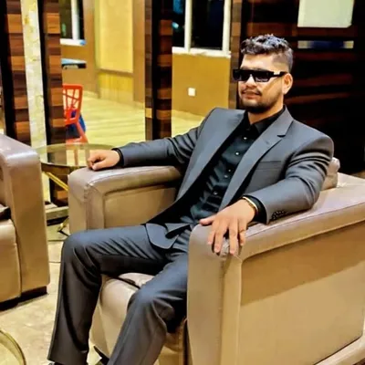 kunal soshte ♛ profile