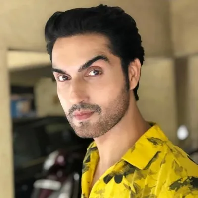 Kunal Bakshi profile