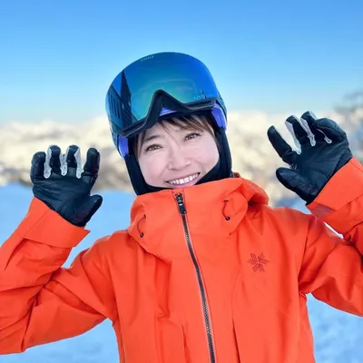 Miku Kuriyama profile