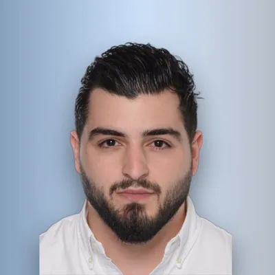 Kurosch Khazaeli profile