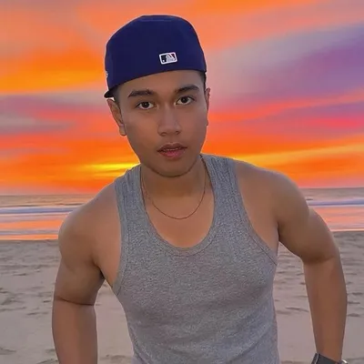 KURT ENRIQUEZ 🦋 profile