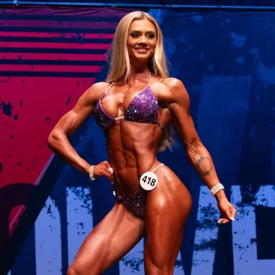 K Y L A⚡️Bikini Posing & Prep Coach profile