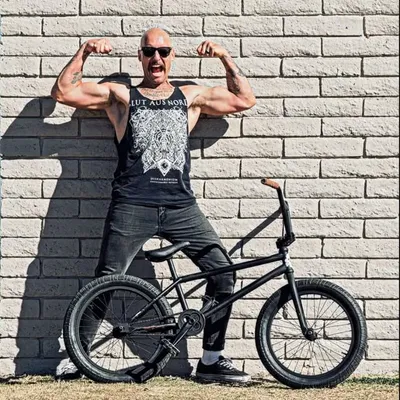 Kyle Hart profile