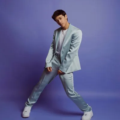 Kyle Hanagami profile