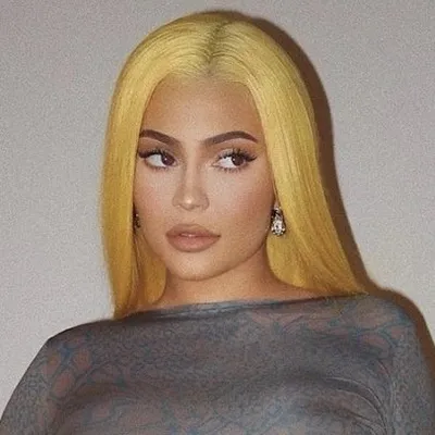 Kylie Jenner profile