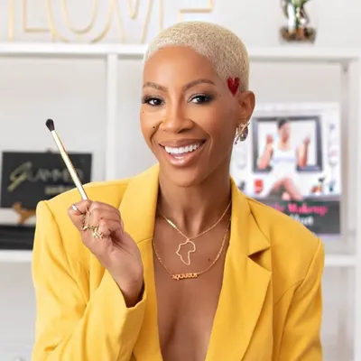 Kym Nicole Oubre Los Angeles Pro Makeup Artist / LA profile