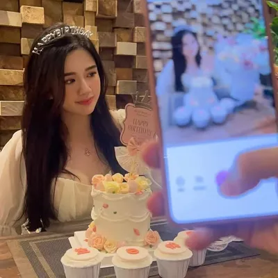 Carmen Cheong profile