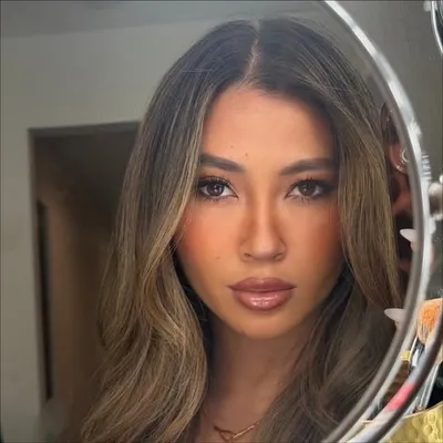 Kyra Lizama profile