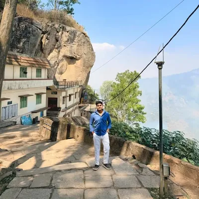 AJAY R. SHARMA profile