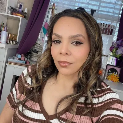 Jennifer Velez profile