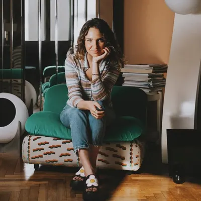Clio Goldbrenner profile