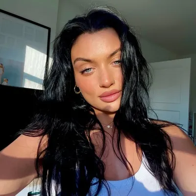 LACI MERCEDE profile