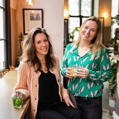 Cynthia & Annemieke profile