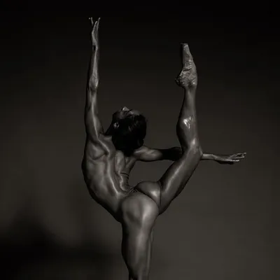LAETITIA BOUFFARD-ROUPE✨ART MODEL